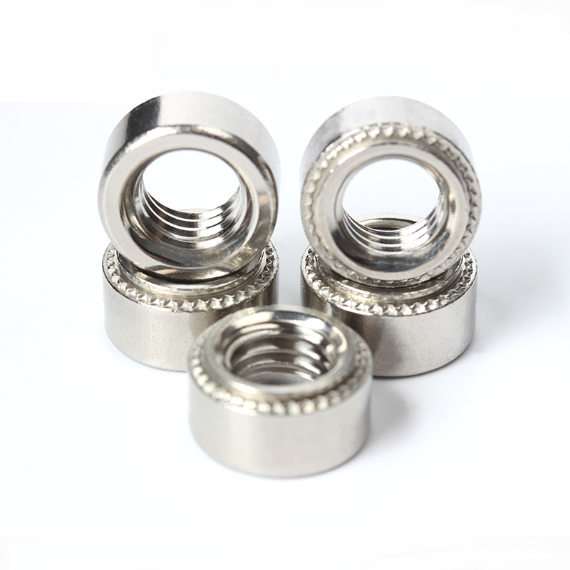 母材厚度與規格匹配，壓鉚螺母脫落原因解析